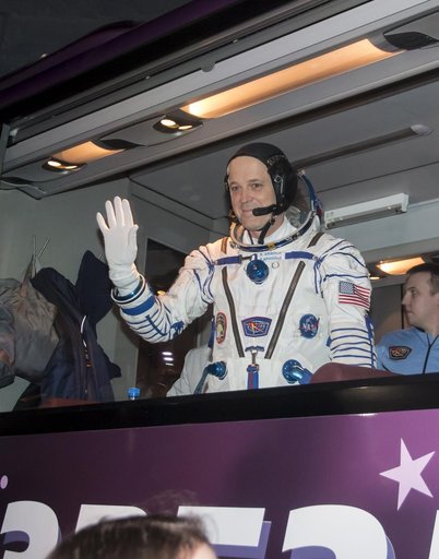 Expedition 55 Preflight
