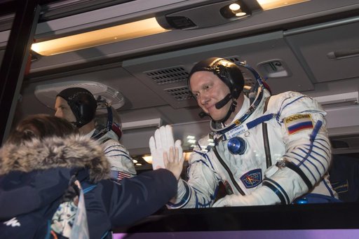 Expedition 55 Preflight