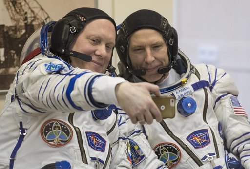 Expedition 55 Preflight