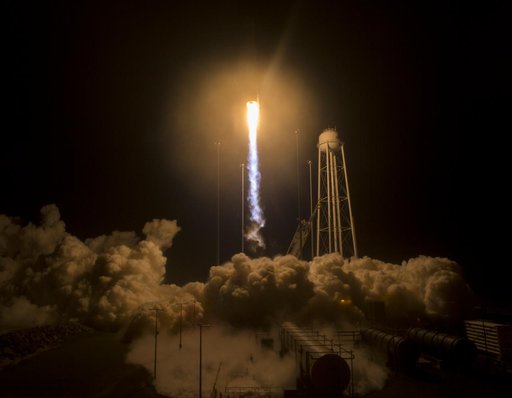 Orbital ATK CRS-9 Launch