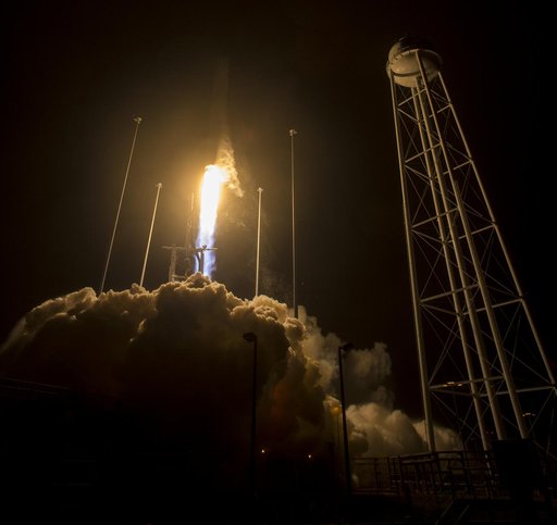 Orbital ATK CRS-9 Launch