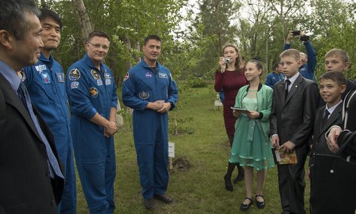 Expedition 55 Landing Preparations