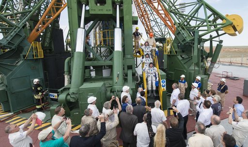 Expedition 56 Preflight
