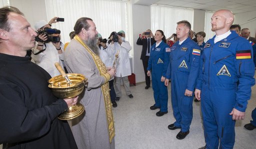 Expedition 56 Preflight
