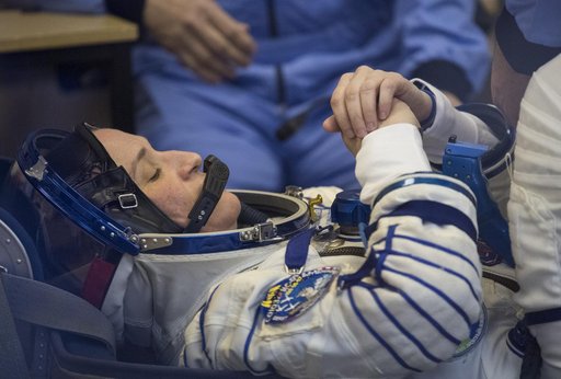 Expedition 56 Preflight