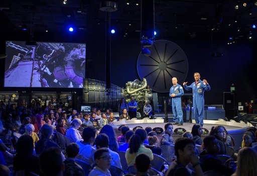 Expedition 54 Postflight Presentation at NASM