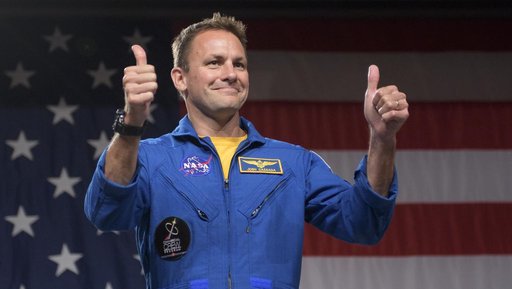 Crews to Fly Commercial Spacecraft Announced