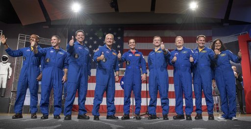 Crews to Fly Commercial Spacecraft Announced