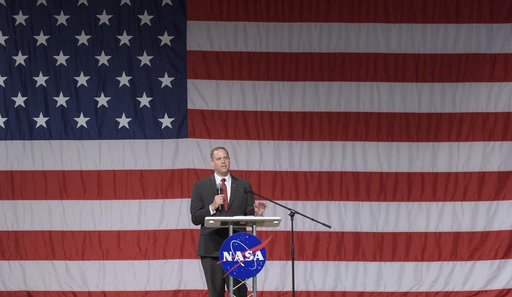 Crews to Fly Commercial Spacecraft Announced