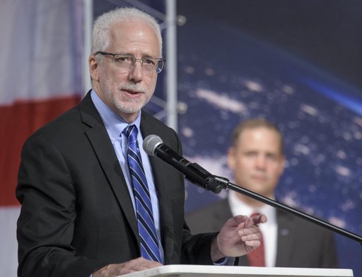 Crews to Fly Commercial Spacecraft Announced