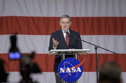 Crews to Fly Commercial Spacecraft Announced