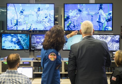 VP Pence visits Johnson Space Center