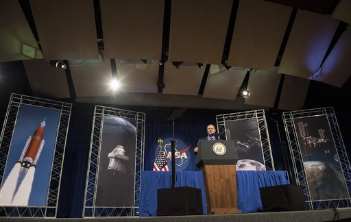 VP Pence Visits Johnson Space Center
