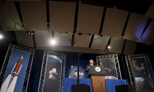 VP Pence Visits Johnson Space Center