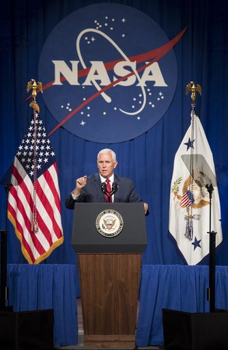 VP Pence Visits Johnson Space Center