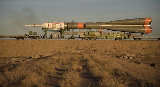 Expedition 57 Soyuz Rollout