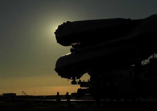Expedition 57 Soyuz Rollout