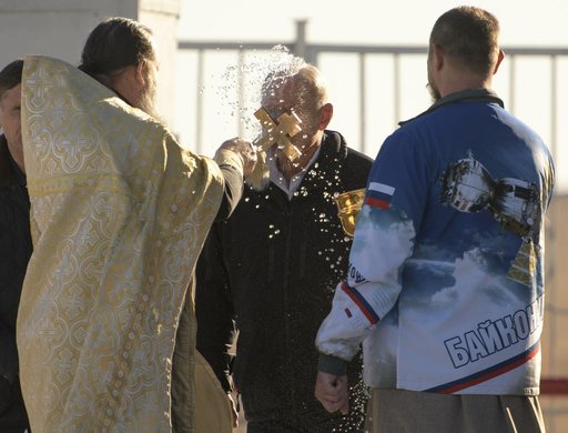 Expedition 57 Soyuz Blessing