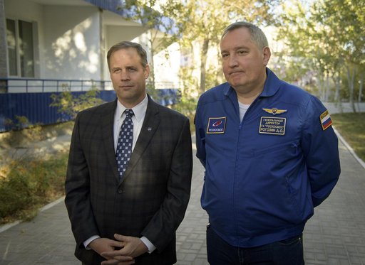 Expedition 57 Preflight