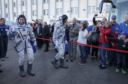 Expedition 57 Preflight