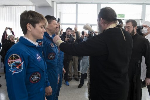 Expedition 58 Blessing