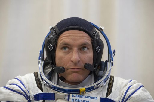 Expedition 58 Suit Up