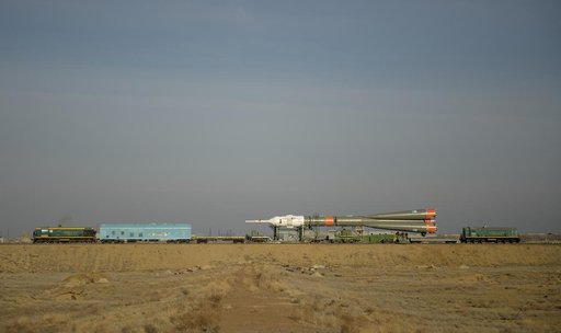 Expedition 59 Soyuz Rollout