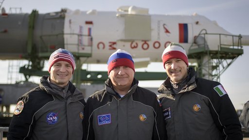 Expedition 59 Soyuz Rollout