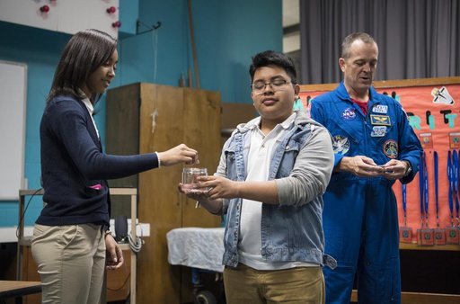 Astronaut Ricky Arnold at Challenger Center