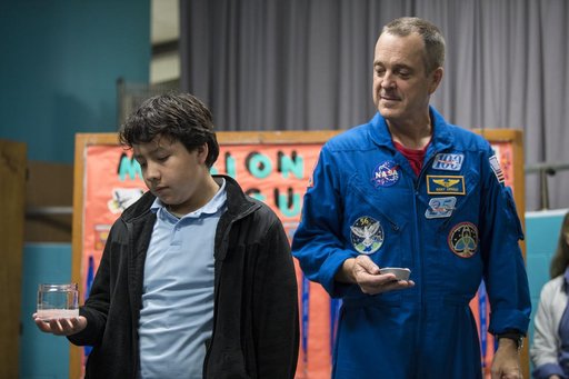 Astronaut Ricky Arnold at Challenger Center