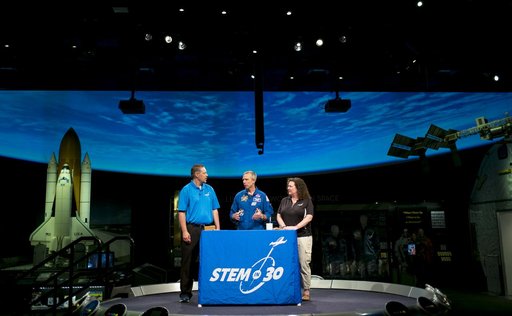 Astronaut Drew Feustel at NASM