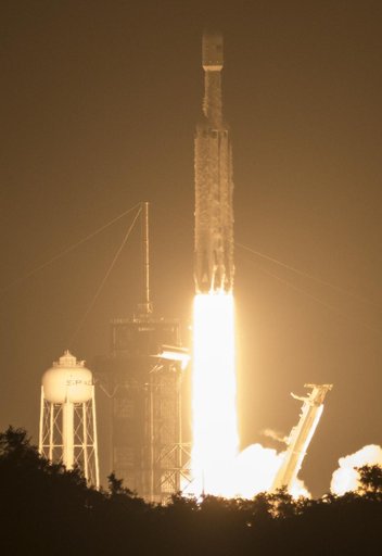 SpaceX Falcon Heavy DoD STP-2 Launch