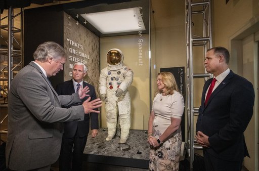 Armstrong Apollo 11 Spacesuit Unveiling