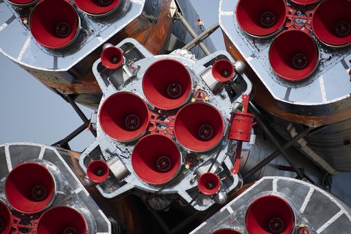 Expedition 60 Soyuz Rollout