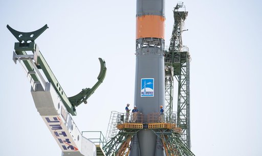 Expedition 60 Soyuz Rollout