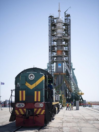 Expedition 60 Soyuz Rollout