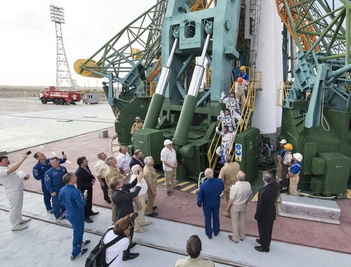 Expedition 60 Preflight