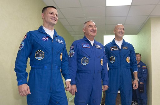 Expedition 60 Preflight
