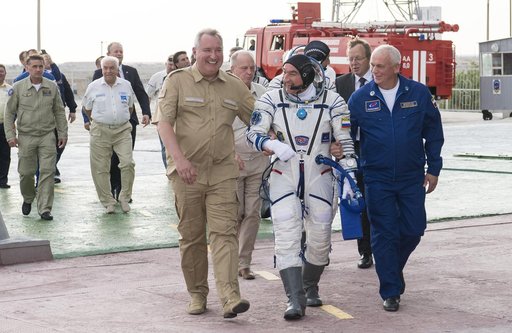 Expedition 60 Preflight