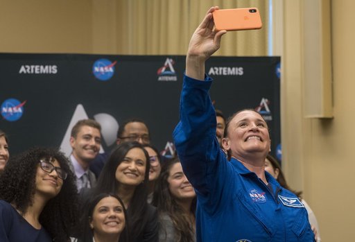 Women's Caucus Event on Artemis