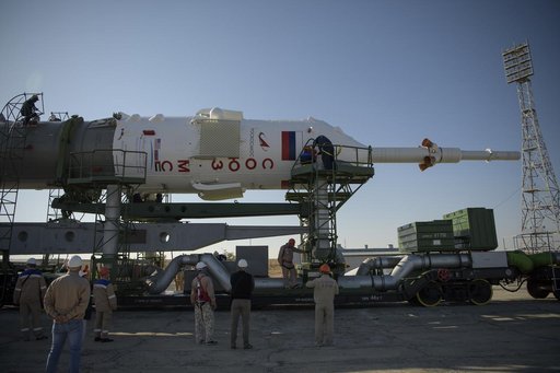 Expedition 61 Soyuz Rollout