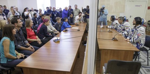 Expedition 61 Preflight