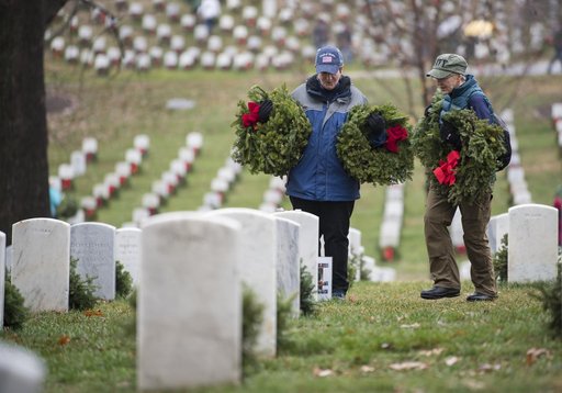 Doug Wheelock Participates in Wreaths Across America Day