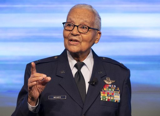 Trailblazers: The Story of a Tuskegee Airman