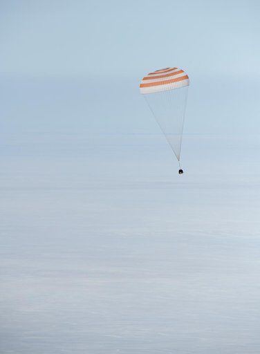 Expedition 61 Soyuz Landing