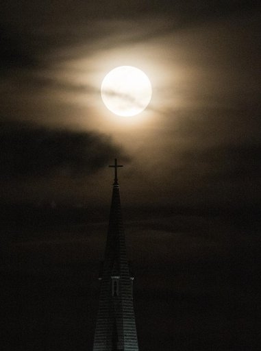 Supermoon