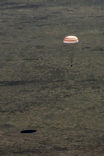 Expedition 62 Soyuz Landing