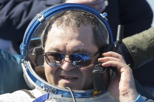 Expedition 62 Soyuz Landing