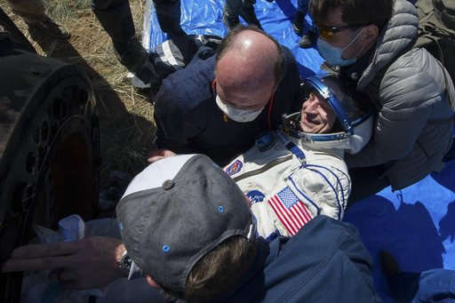 Expedition 62 Soyuz Landing