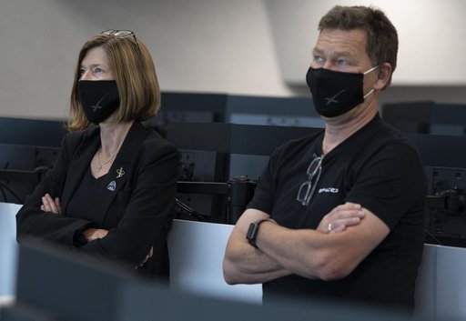 SpaceX Demo-2 Hatch Opening